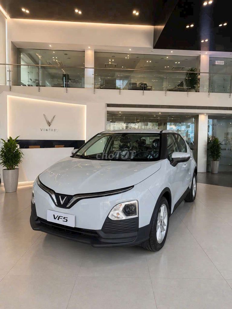 VinFast VF5 - ảnh 1
