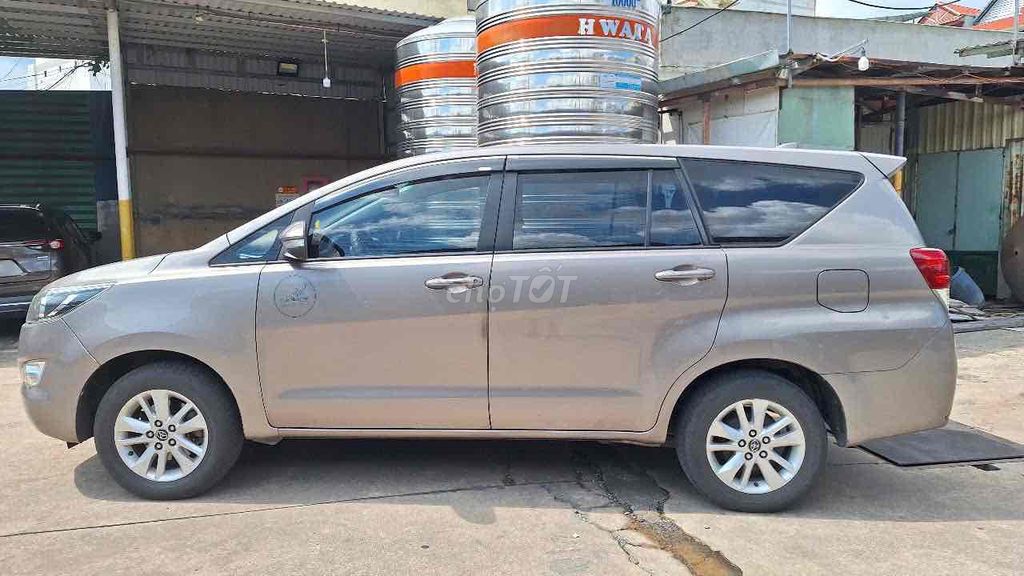 Toyota Innova 2017 - ảnh 3