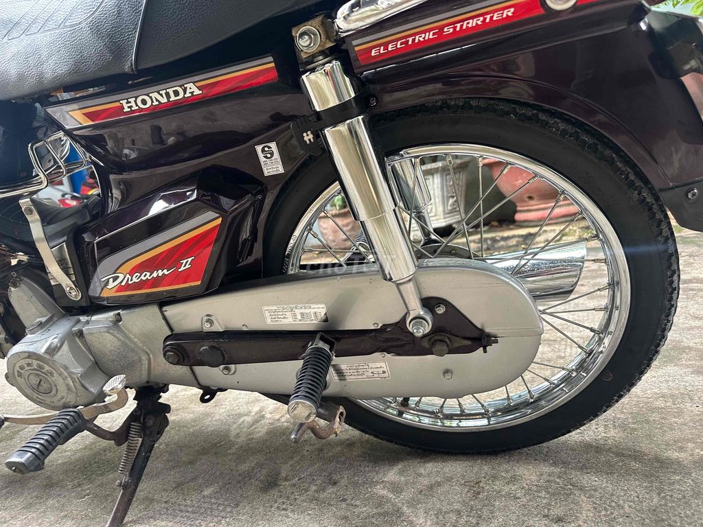 Honda Dream 1994 - ảnh 2