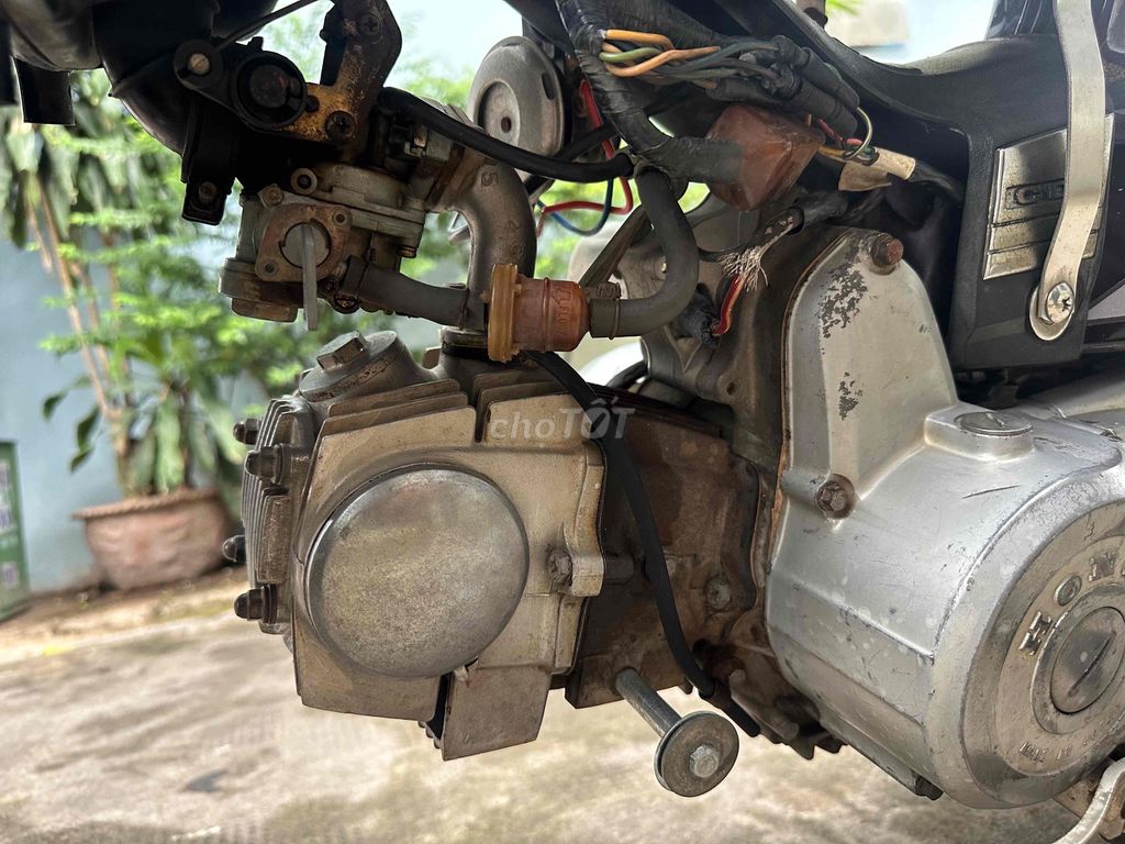 Honda Dream 1994 - ảnh 4