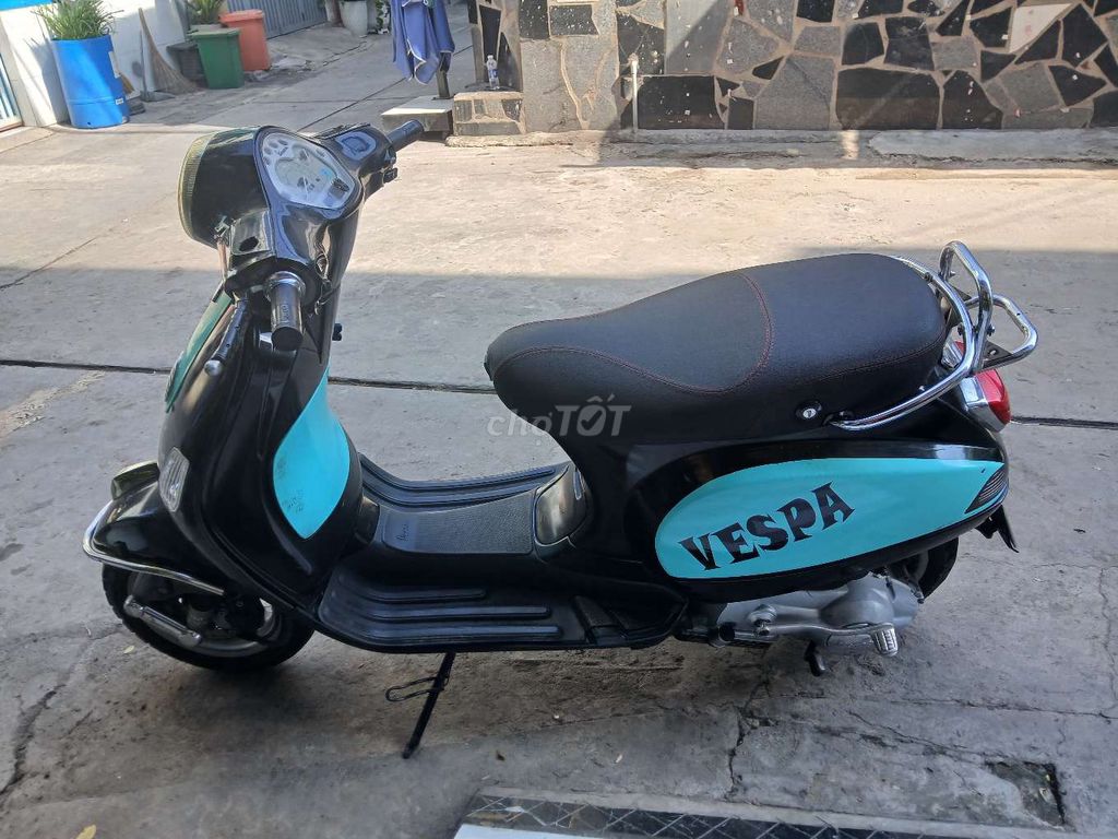 Piaggio Vespa 2013 - ảnh 1
