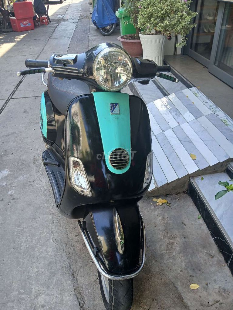 Piaggio Vespa 2013 - ảnh 3