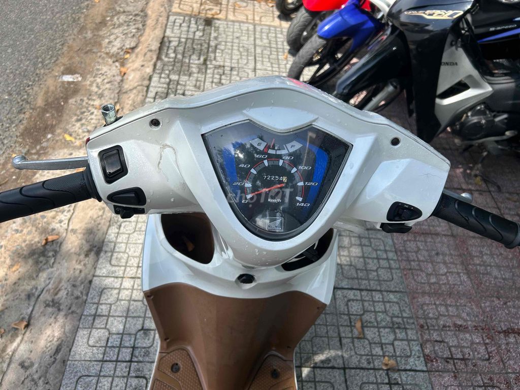 Honda Vision 2013 - ảnh 4