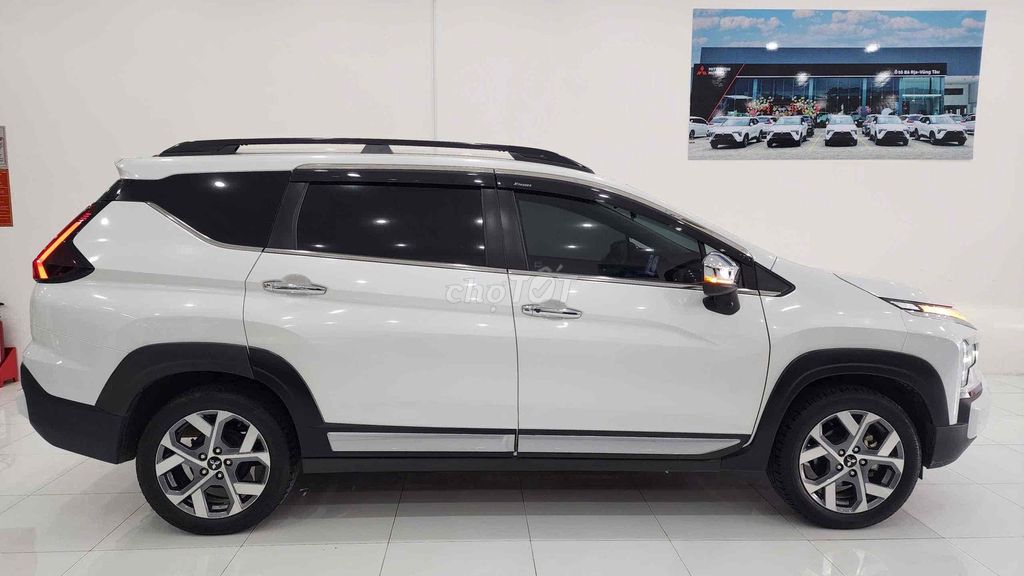 Mitsubishi Xpander Cross 2023 - ảnh 1