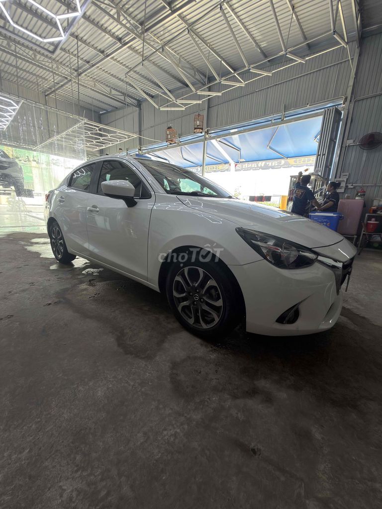 Mazda 2 - ảnh 2