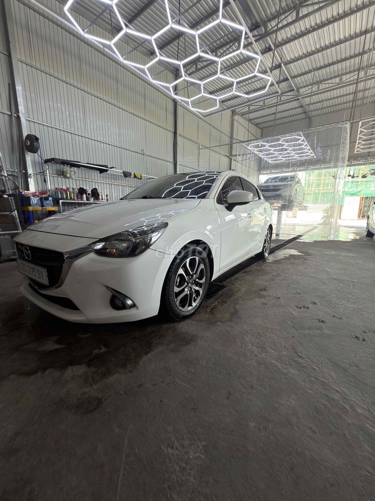 Mazda 2 - ảnh 4