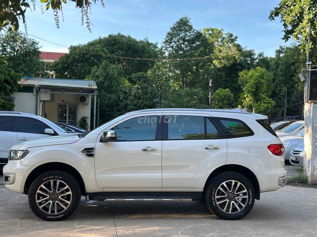 Ford Everest 2019 - ảnh 2
