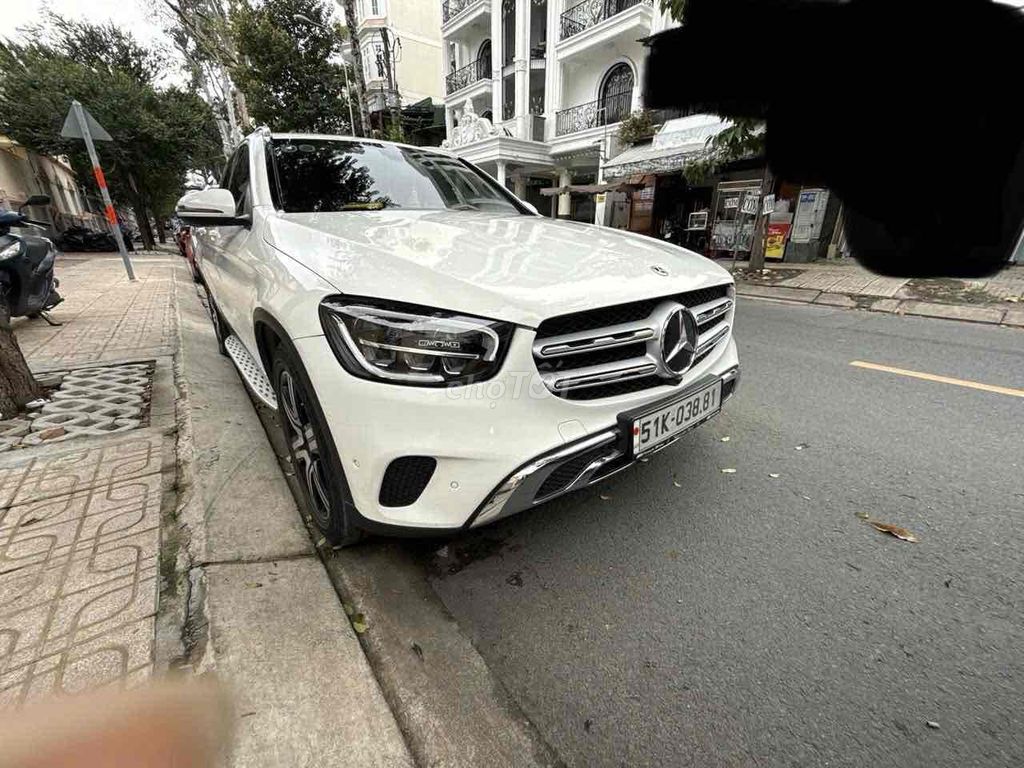 Mercedes-Benz GLC - ảnh 1