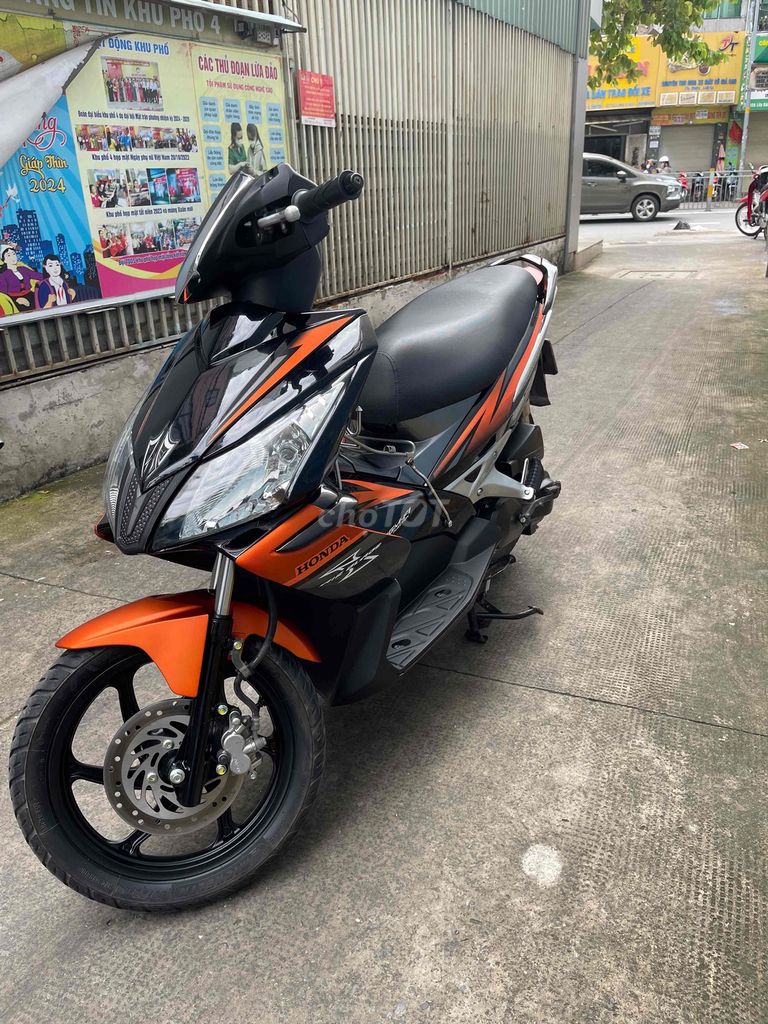 Honda Air Blade 2011 - ảnh 1