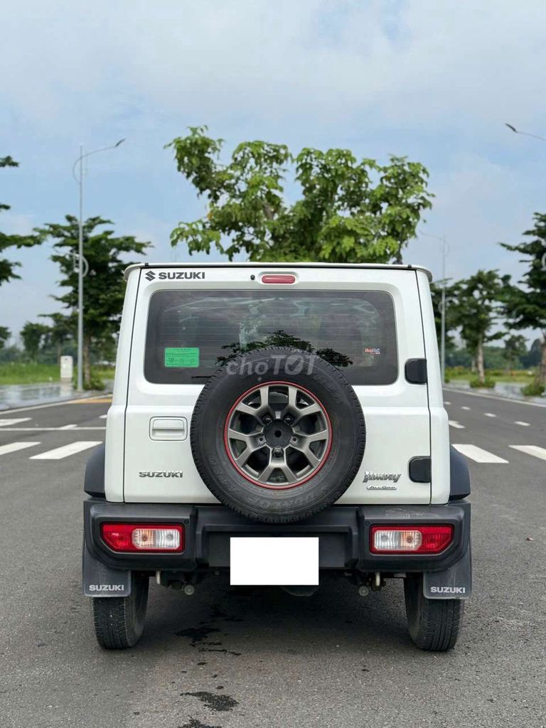 Suzuki Jimny 2023 - ảnh 3
