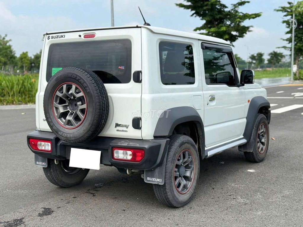 Suzuki Jimny 2023 - ảnh 4