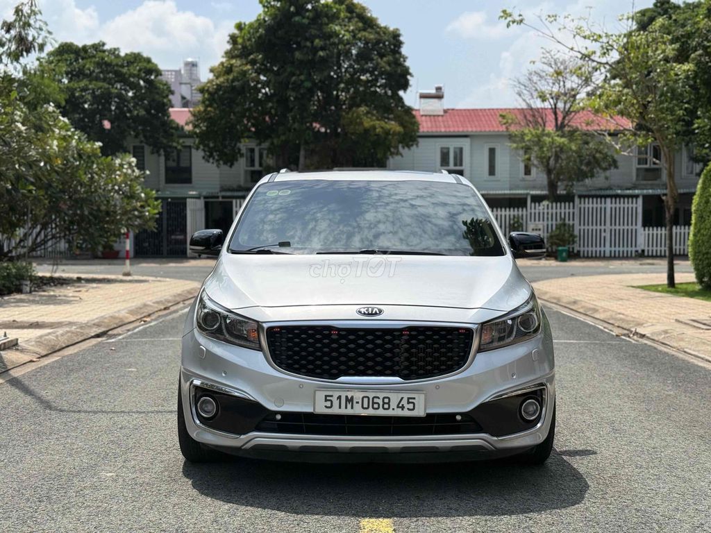 Kia Sedona 2.2L DATH 2018 - ảnh 1
