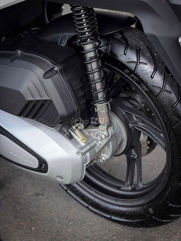 Honda SH 2024 - ảnh 4