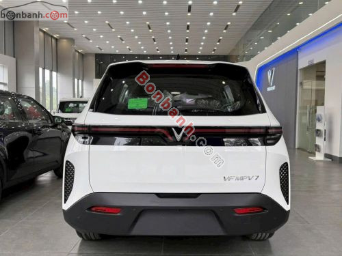 VinFast VF MPV 7 AT 2026 - ảnh 4