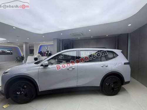 VinFast VF MPV 7 AT 2026 - ảnh 2