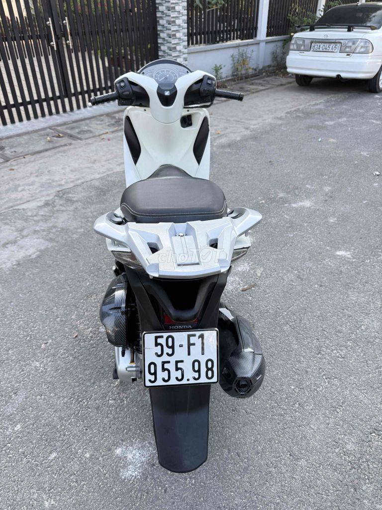 Honda SH 2017 - ảnh 3