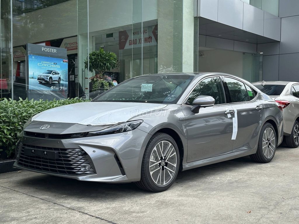 Toyota Camry 2026 - ảnh 2