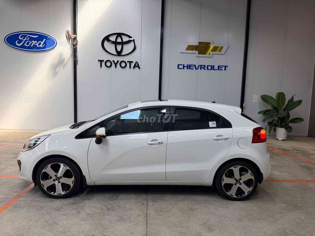 Kia Rio 2014 - ảnh 4