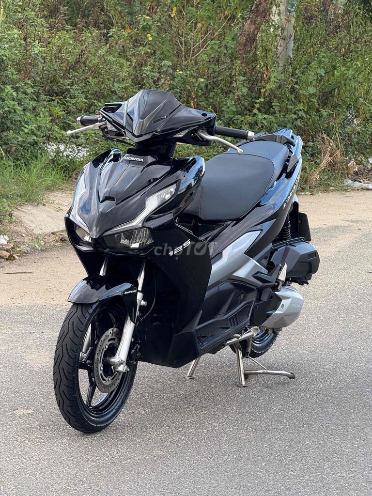 Honda Air Blade 2025 - ảnh 1