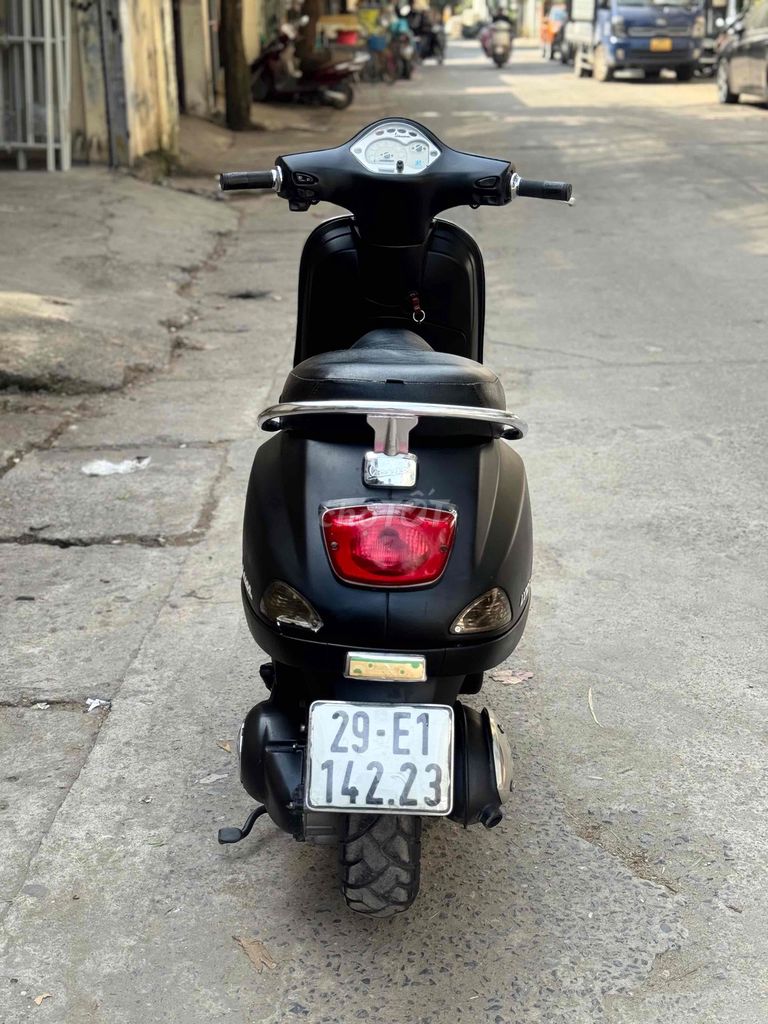 Piaggio Vespa 2015 - ảnh 3