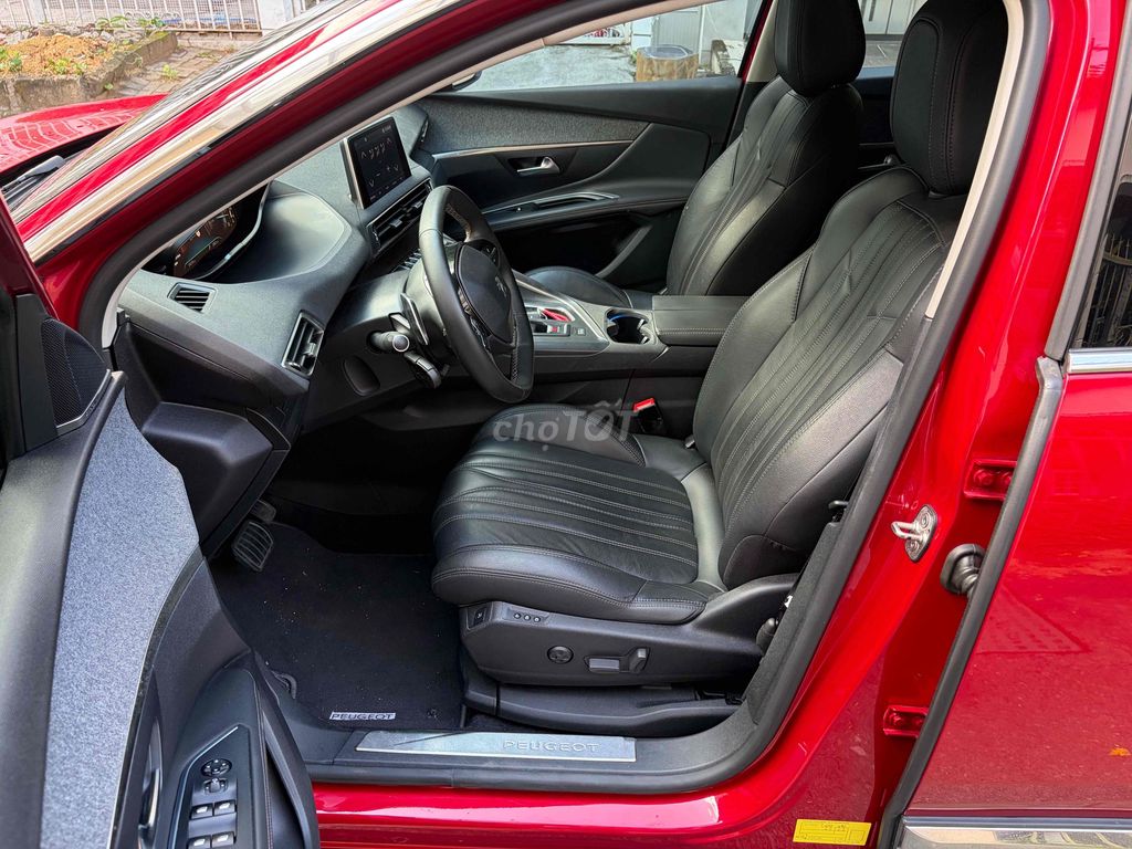 Peugeot 5008 2021 - ảnh 5