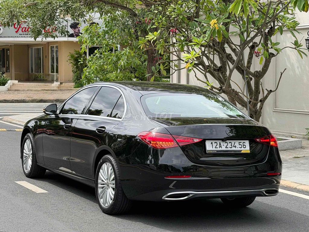 Mercedes-Benz 2023 - ảnh 3