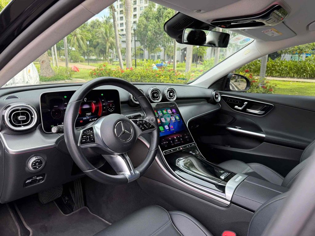 Mercedes-Benz 2023 - ảnh 4