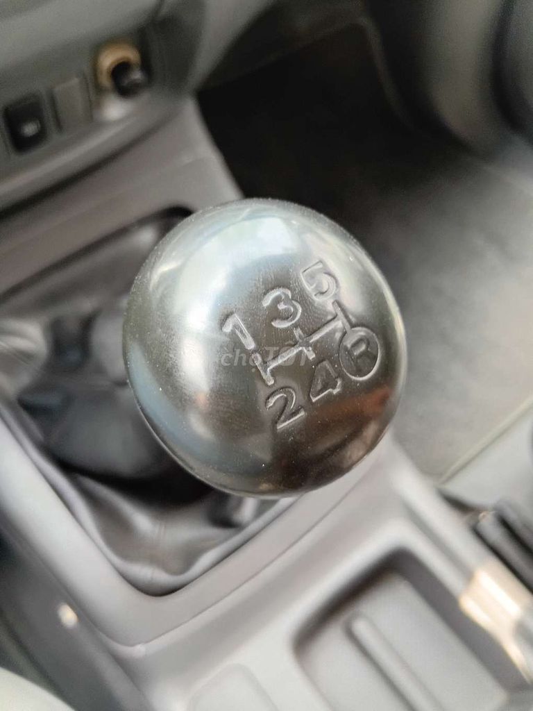 Toyota Innova 2012 - ảnh 5