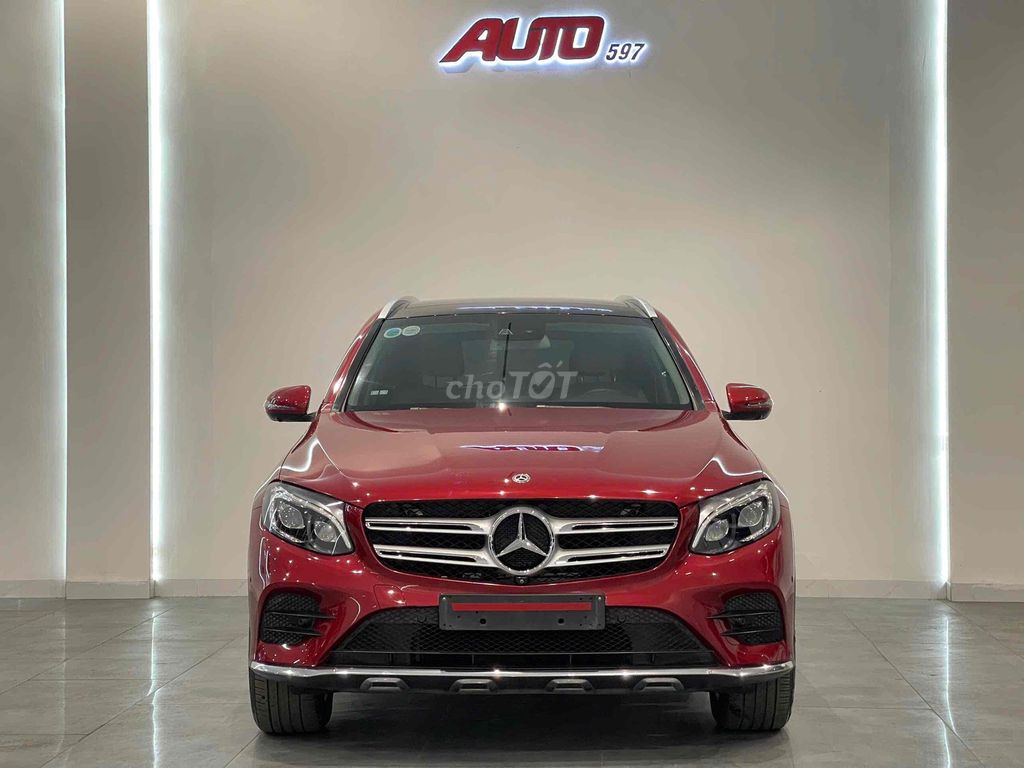 Mercedes-Benz - ảnh 1