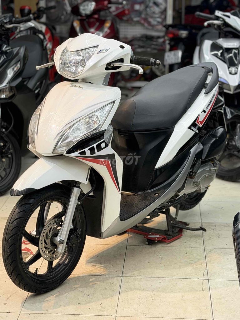 Honda Vision 2012 - ảnh 2