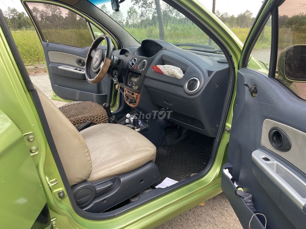 Chevrolet Spark - ảnh 4