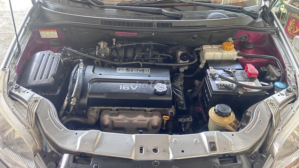 Chevrolet Aveo 2018 - ảnh 5