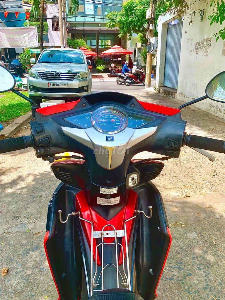 Honda Wave 2012 - ảnh 4