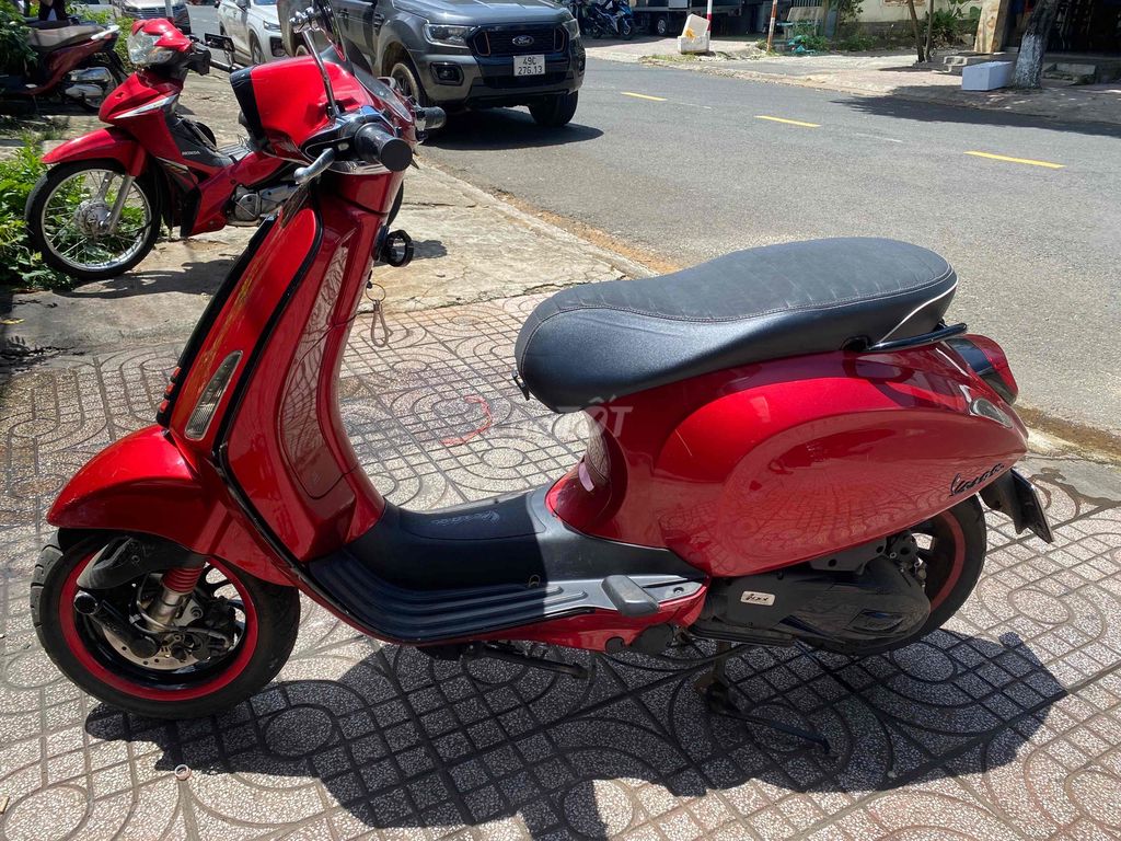 Piaggio Vespa 2023 - ảnh 3
