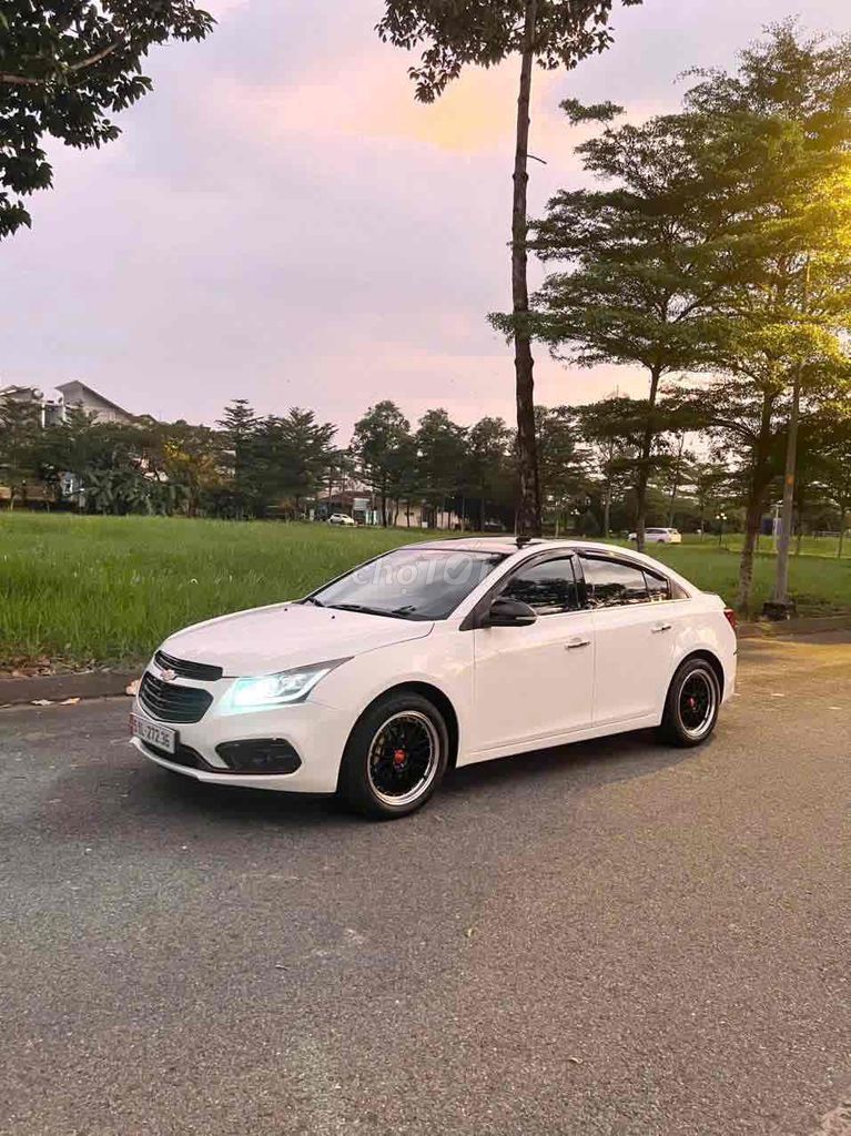 Chevrolet Cruze 2024 - ảnh 1
