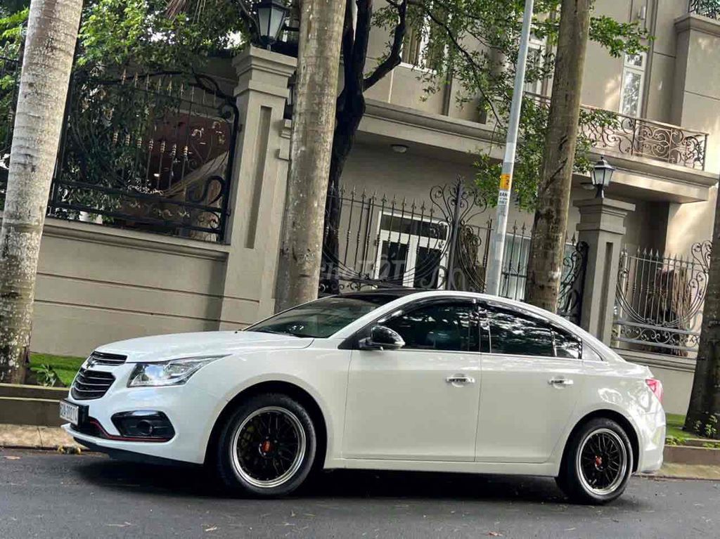 Chevrolet Cruze 2024 - ảnh 4