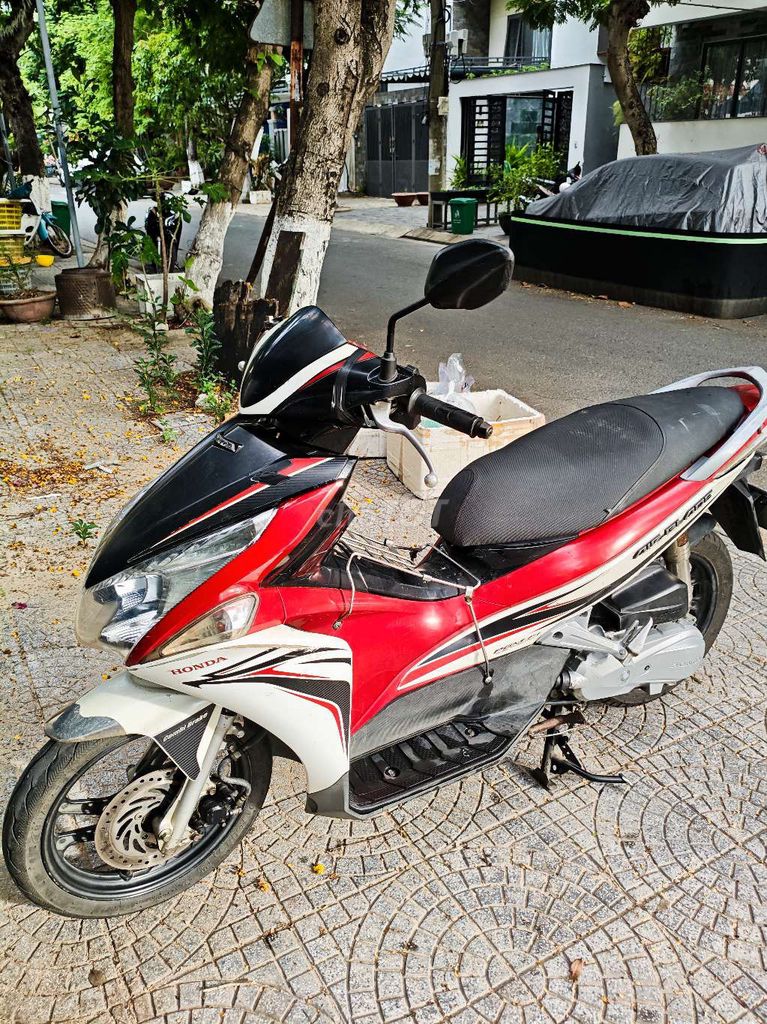 Honda Air Blade 2011 - ảnh 4