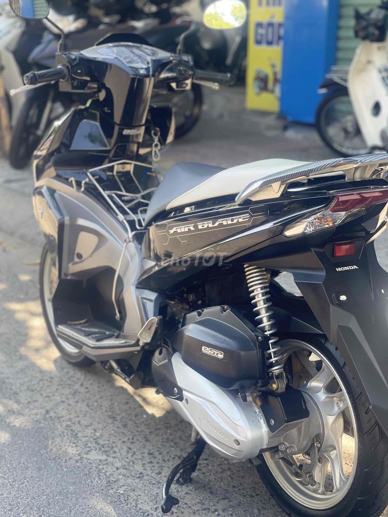 Honda Air Blade 2016 - ảnh 4