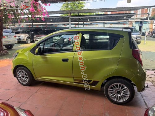 Chevrolet Spark 2018 - ảnh 3