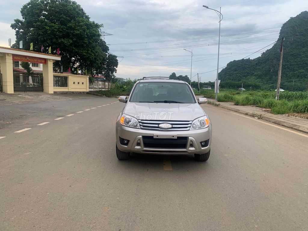 Ford 2009 - ảnh 1