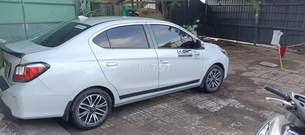 Mitsubishi Attrage 2023 - ảnh 1