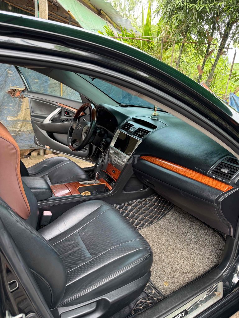Toyota Camry 2011 - ảnh 4