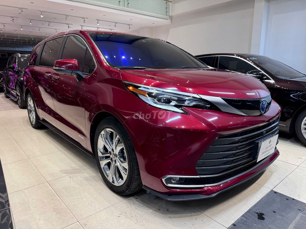 Toyota Sienna 2021 - ảnh 2