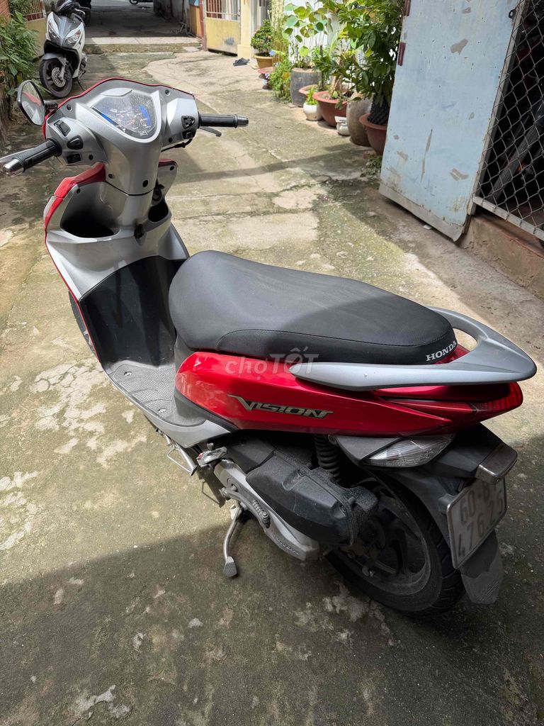 Honda Vision 2012 - ảnh 4