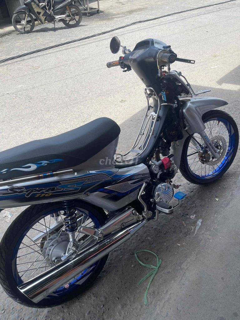 Honda Future 2003 - ảnh 2