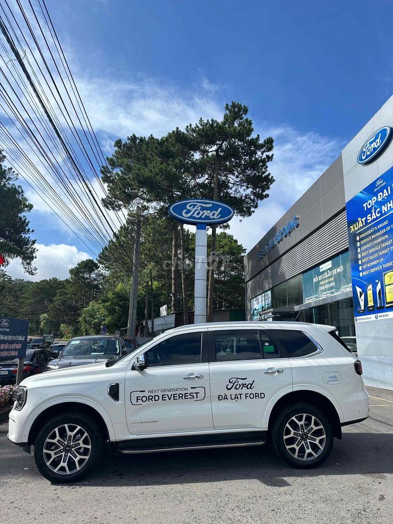 Ford Everest 2024 - ảnh 3