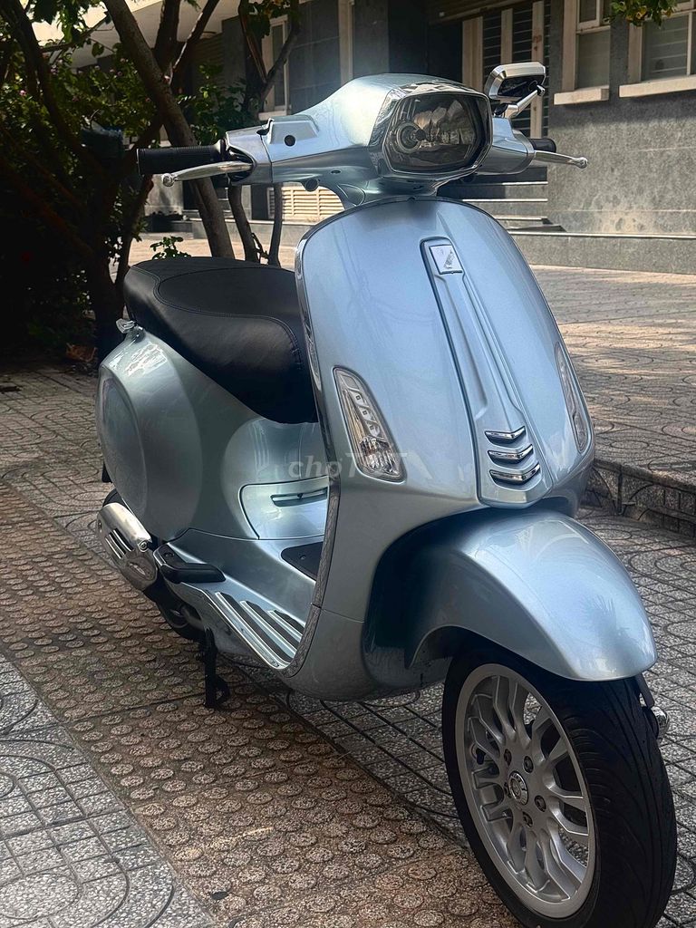 Piaggio Vespa 2015 - ảnh 1