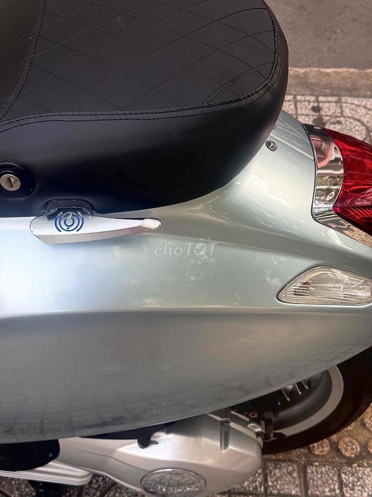 Piaggio Vespa 2015 - ảnh 4