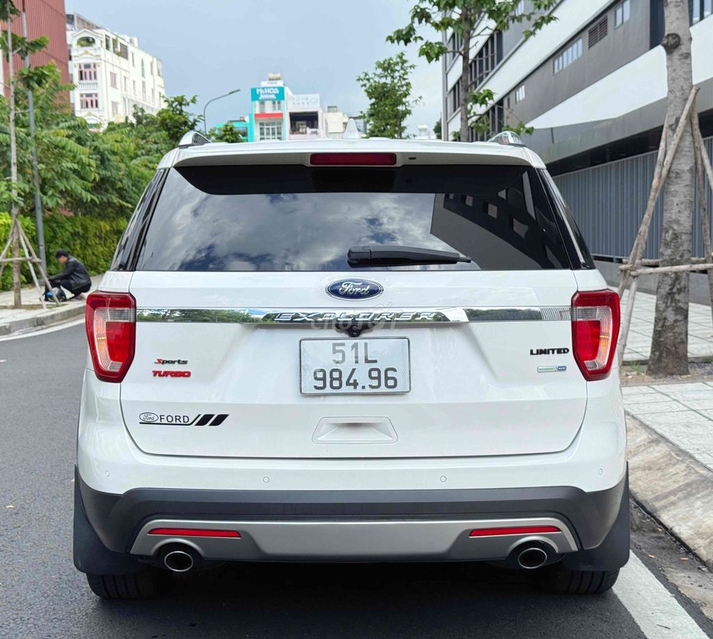 Ford Explorer 2017 - ảnh 5