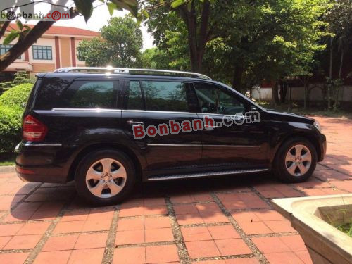 Mercedes-Benz 2010 - ảnh 3